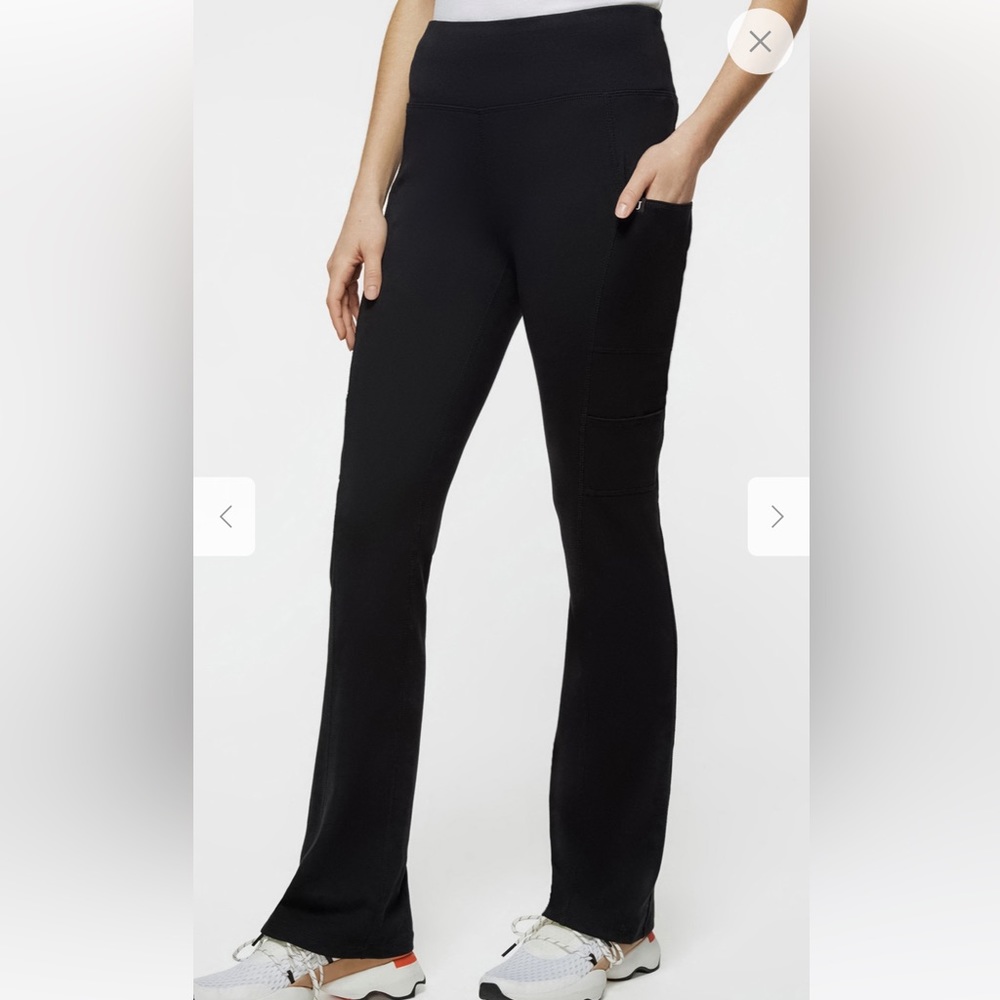 Women's Bootcut Yoga Scrub Pant